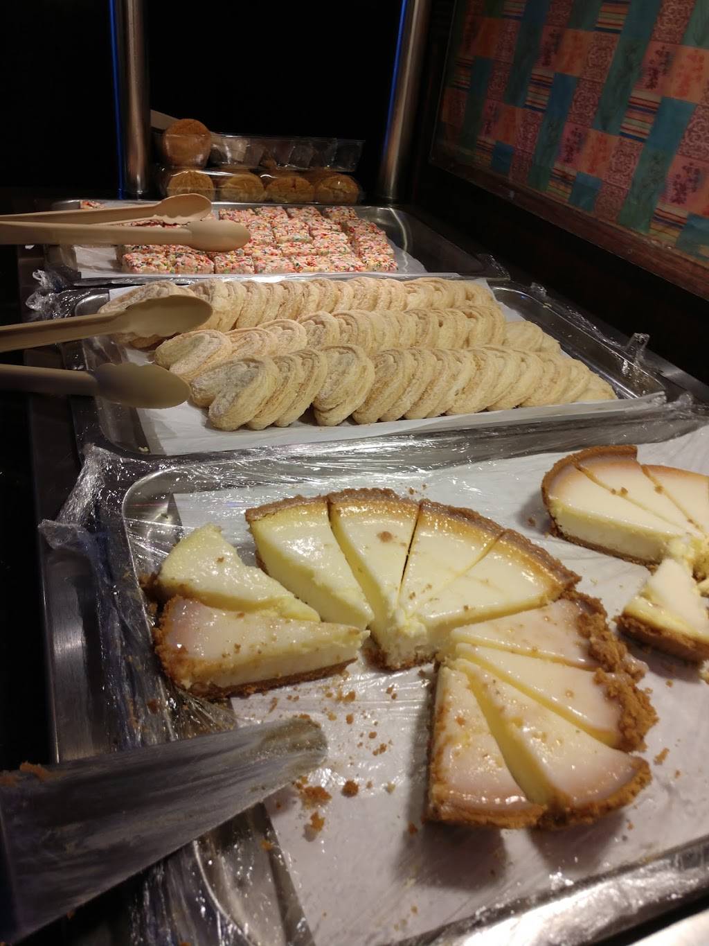 Kings Wok Buffet | restaurant | 3324 US-11 #6, Malone, NY 12953, USA | 5184831666 OR +1 518-483-1666