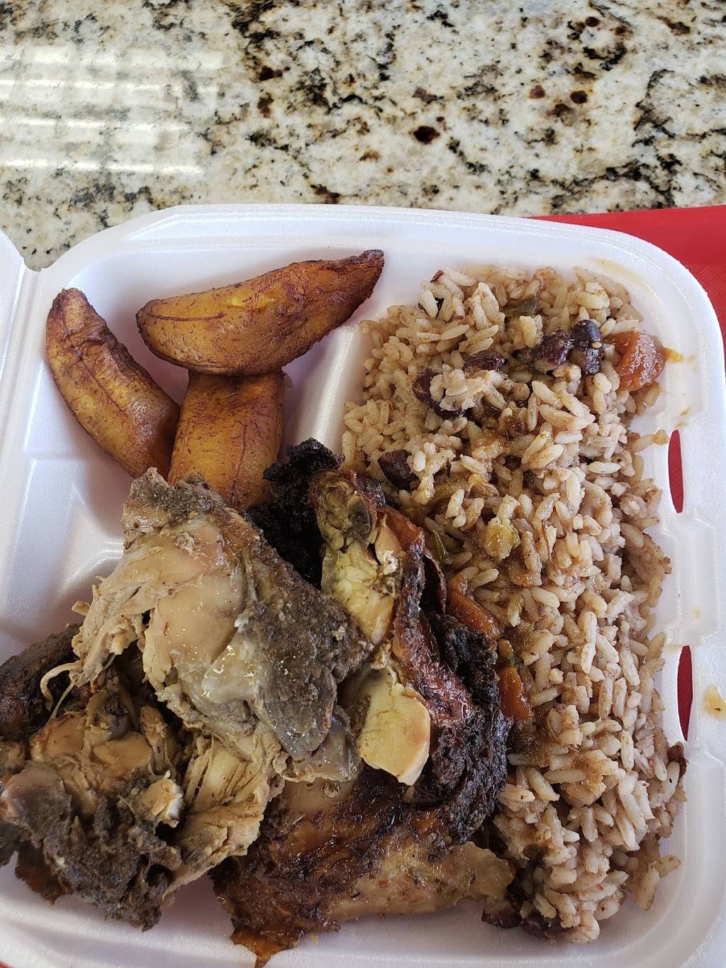 Golden Krust Caribbean Restaurant | restaurant | 676 Duluth Hwy, Lawrenceville, GA 30046, USA | 7708024030 OR +1 770-802-4030
