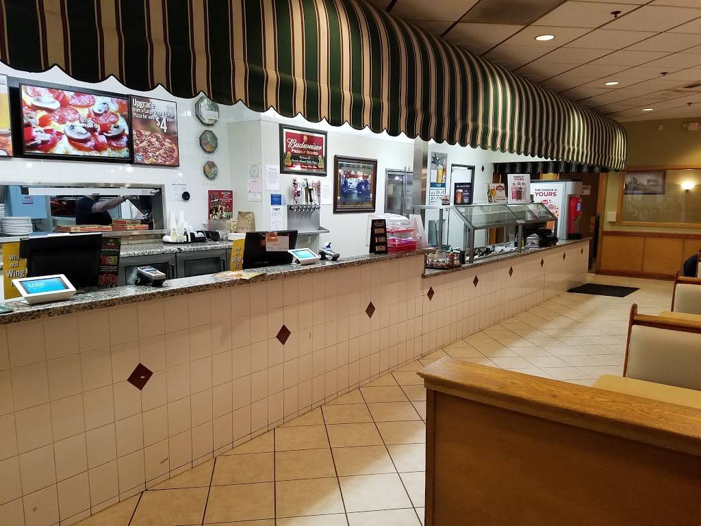 Round Table Pizza | meal delivery | 375 Old Hwy 65, Lincoln, CA 95648, USA | 9164080447 OR +1 916-408-0447