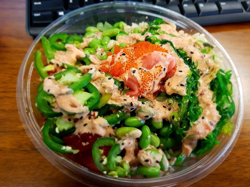 Aloha Poke co. | restaurant | 131 N Clinton St, Chicago, IL 60661, USA | 3122852887 OR +1 312-285-2887