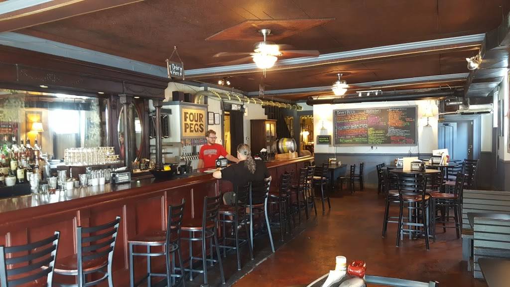 Four Pegs | restaurant | 1053 Goss Ave, Louisville, KY 40217, USA | 5026341447 OR +1 502-634-1447