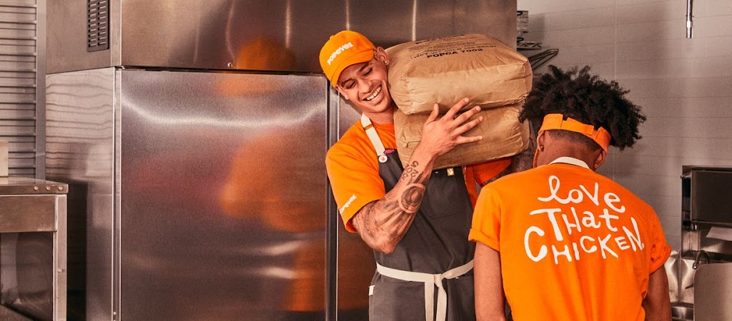 Popeyes Louisiana Kitchen | restaurant | 1935 S 4th St, Allentown, PA 18103, USA | 4848969592 OR +1 484-896-9592