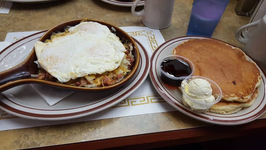 Gojos Cafe | restaurant | 2929 Belvidere Rd, Waukegan, IL 60085, USA | 8476231300 OR +1 847-623-1300