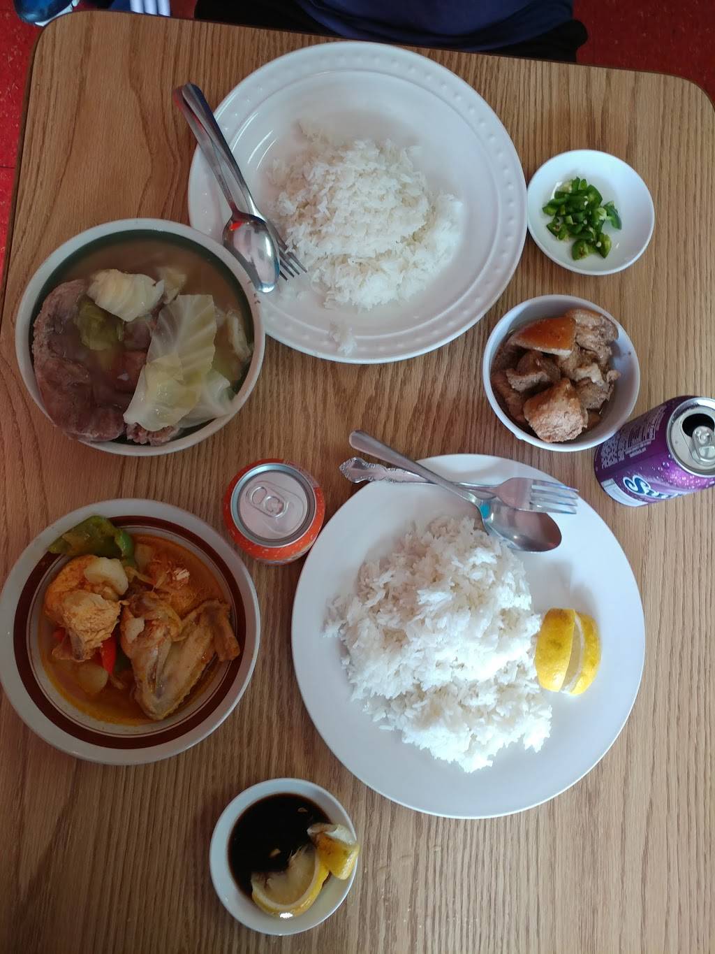 Karihang-Pinoy | restaurant | 4909 Santa Monica Blvd, Los Angeles, CA 90029, USA | 3236668339 OR +1 323-666-8339