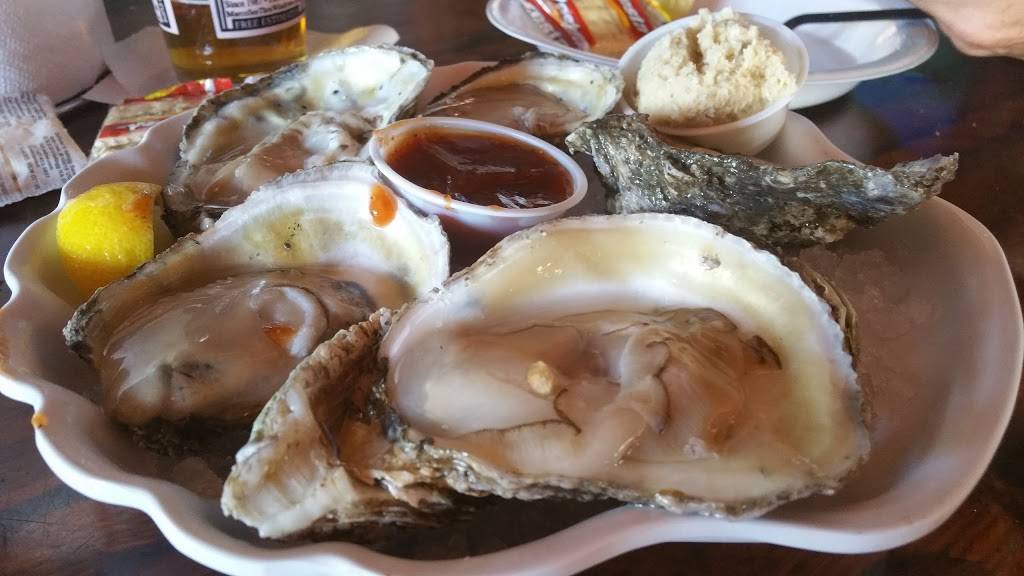 The Crazy Flamingo | restaurant | 1035 N Collier Blvd #313, Marco Island, FL 34145, USA | 2396429600 OR +1 239-642-9600