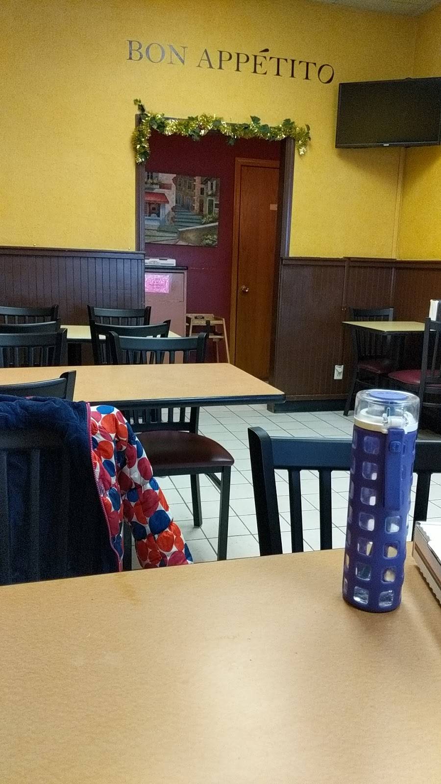 Theos Pizza & Catering | restaurant | 3329 S Business Dr, Sheboygan, WI 53081, USA | 9204586560 OR +1 920-458-6560