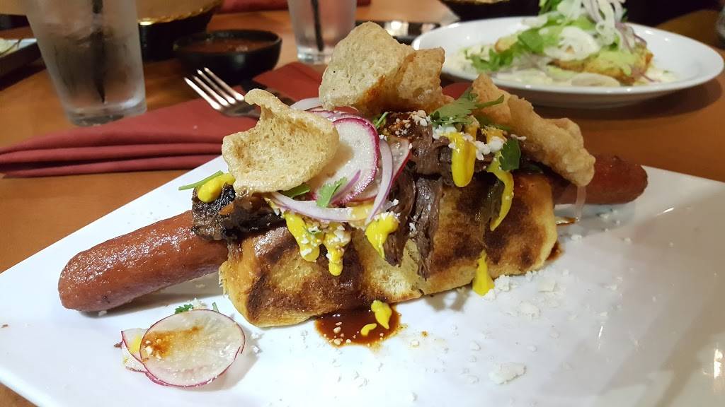 Amor Y Tacos | restaurant | 13333 South St, Cerritos, CA 90703, USA | 5628602667 OR +1 562-860-2667