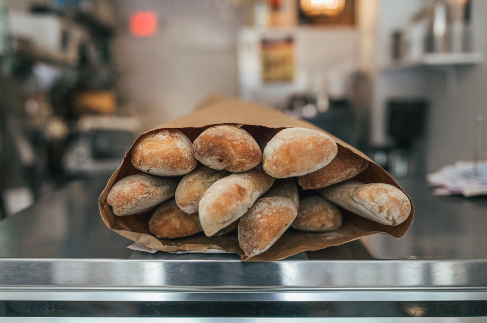 Reginas Grocery | restaurant | 418 Meridian Ave, Miami, FL 33139, USA | 3057638934 OR +1 305-763-8934