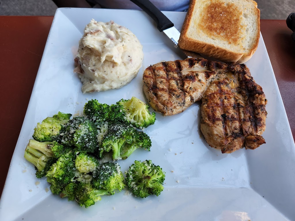 Skinny Js Conway | restaurant | 2235 Dave Ward Dr Suite 201, Conway, AR 72034, USA | 5013586586 OR +1 501-358-6586