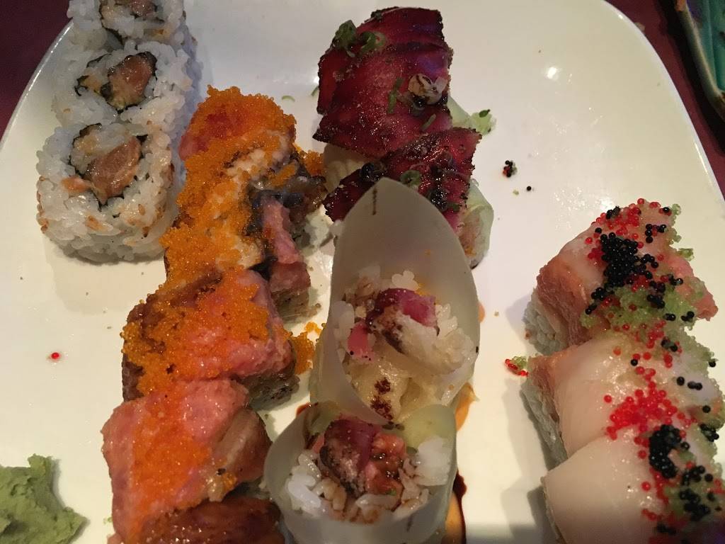 Sushi King | restaurant | 440 US-130, East Windsor, NJ 08520, USA | 6093712663 OR +1 609-371-2663