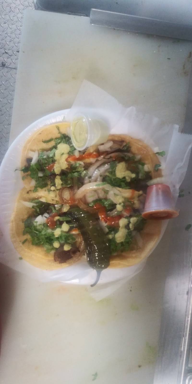 Tacos La sabroza #2 | restaurant | 2410 E 7th St, Austin, TX 78702, USA | 5128034565 OR +1 512-803-4565