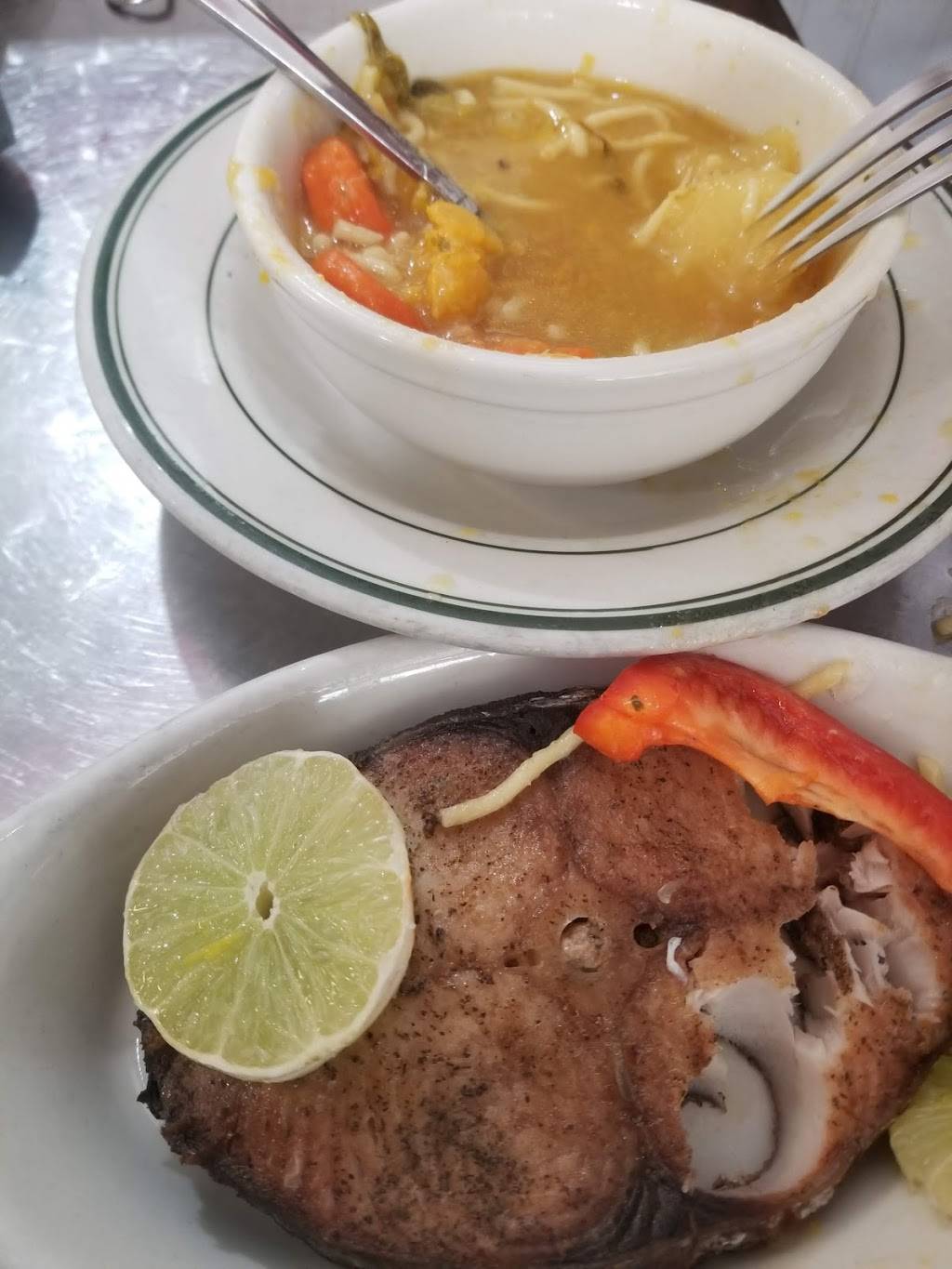 La Parada Dominicana Restaurant | restaurant | 275 Park Ave, Newark, NJ 07107, USA | 9734836623 OR +1 973-483-6623