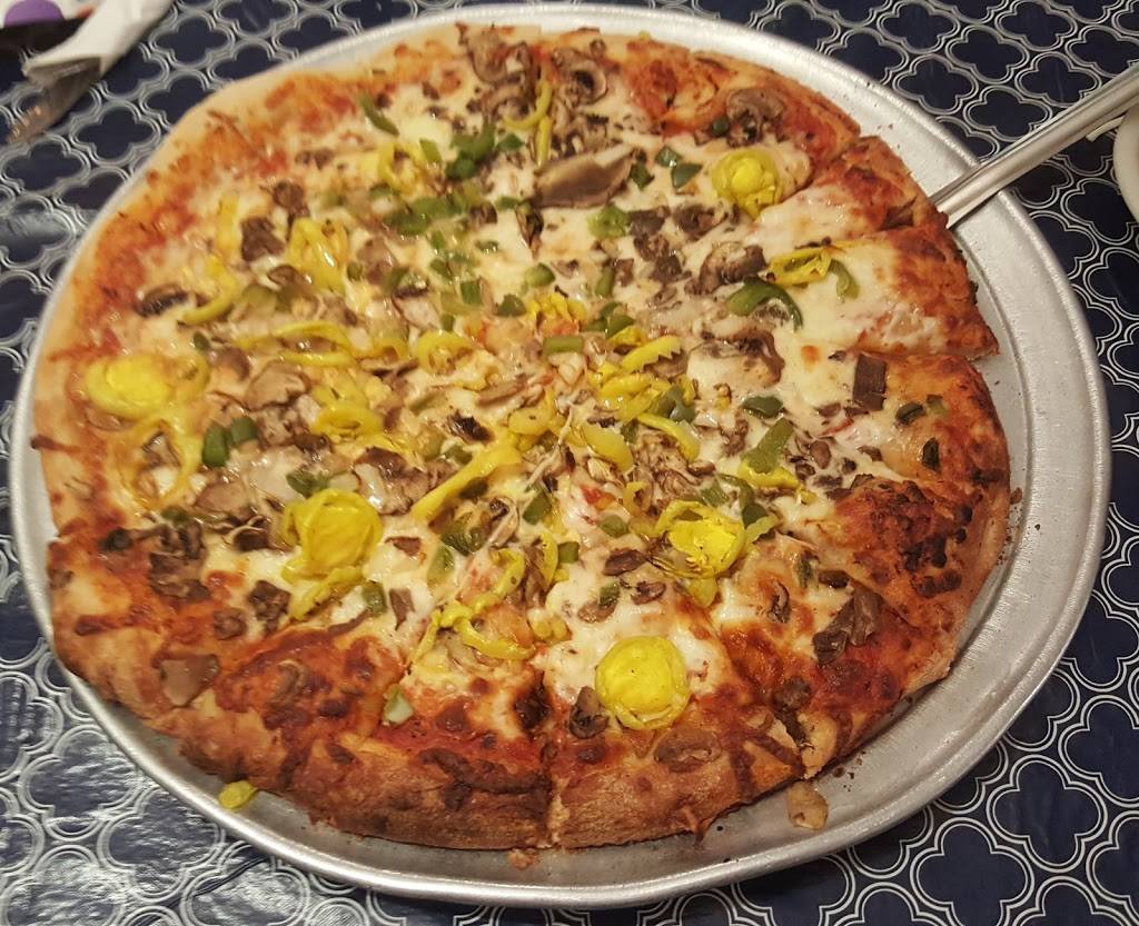 Dels Pizzeria & Restaurant | restaurant | 2833 W Jefferson Ave, Trenton, MI 48183, USA | 7346762155 OR +1 734-676-2155