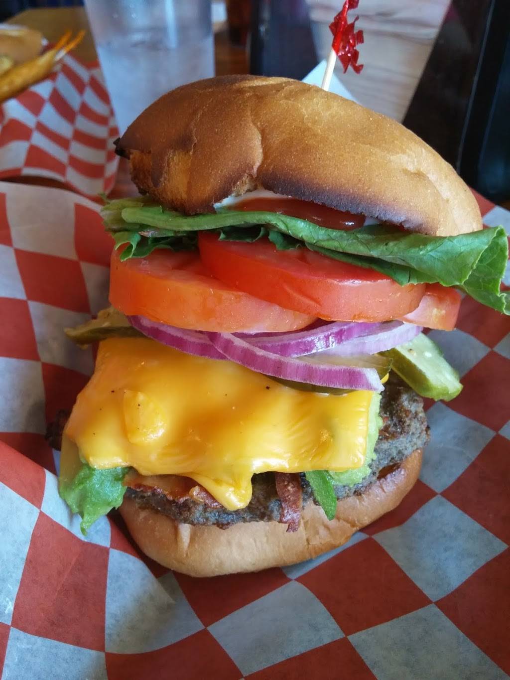 Paisanos Pizzeria | restaurant | 525 CA-49, Jackson, CA 95642, USA | 2092233050 OR +1 209-223-3050