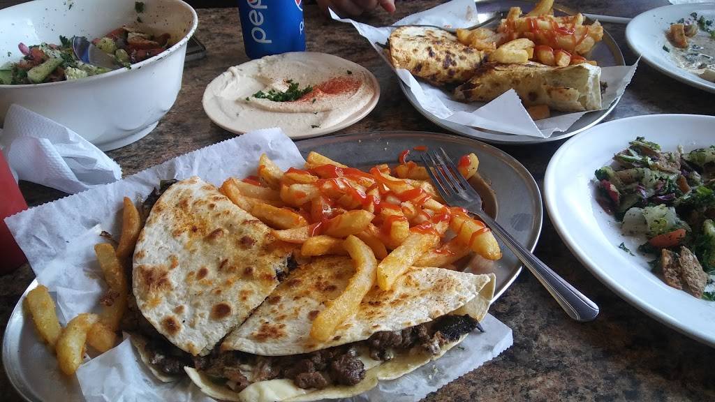 Hamido Restaurant | restaurant | 25412 Ford Rd, Dearborn Heights, MI 48127, USA | 3135628888 OR +1 313-562-8888