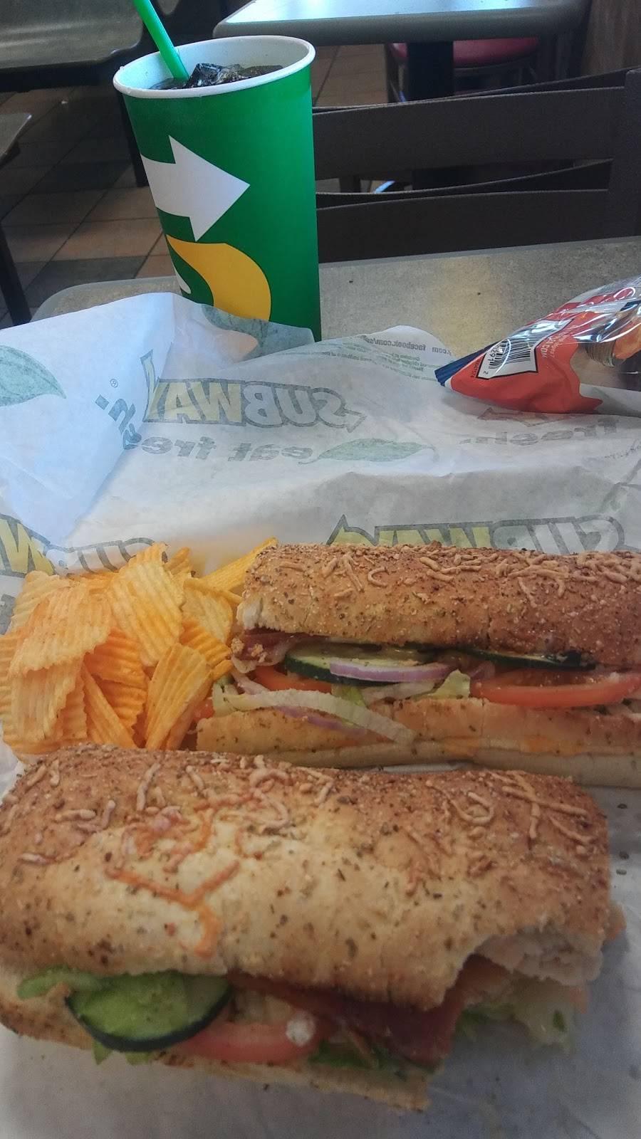 Subway Restaurants | restaurant | 8704 S Gessner Dr, Houston, TX 77074, USA | 7137763735 OR +1 713-776-3735