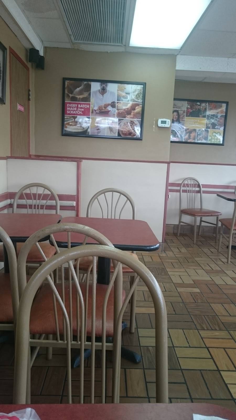 Churchs Chicken | restaurant | 3140 Gollihar Rd, Corpus Christi, TX 78415, USA | 3618528123 OR +1 361-852-8123