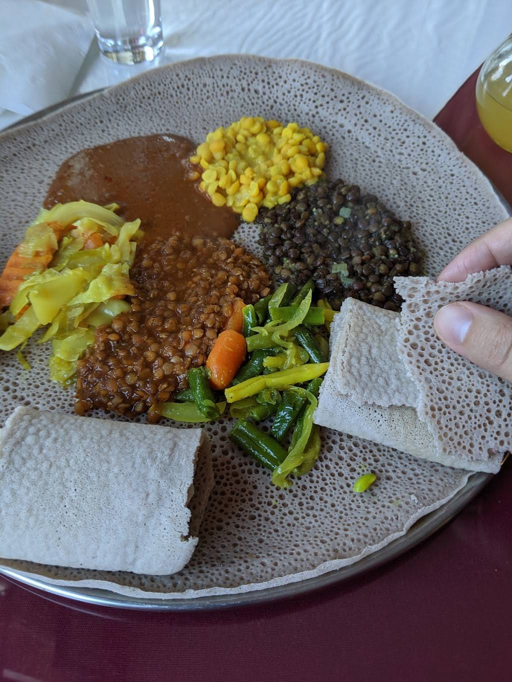 Blue Nile Ethiopian | restaurant | 707 Gladstone Ave, Ottawa, ON K1R 5N9, Canada | 6133210774 OR +1 613-321-0774