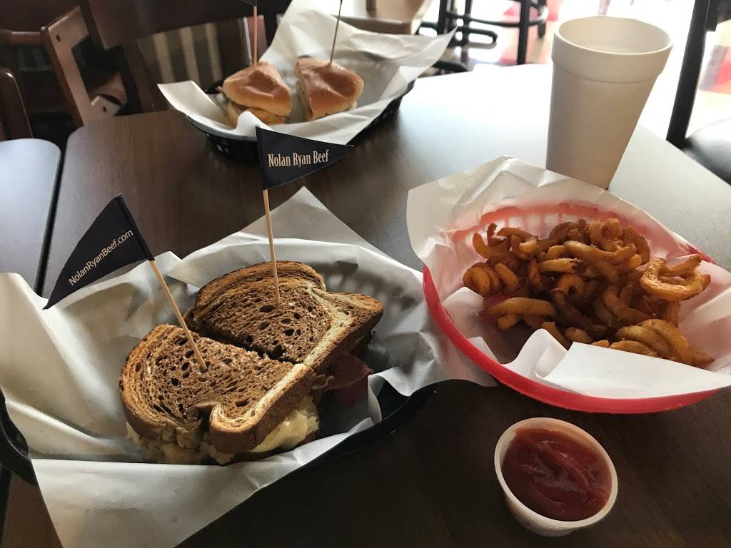 Reds Grill | restaurant | 7850 W Grand Pkwy S #500, Richmond, TX 77406, USA | 2817621702 OR +1 281-762-1702