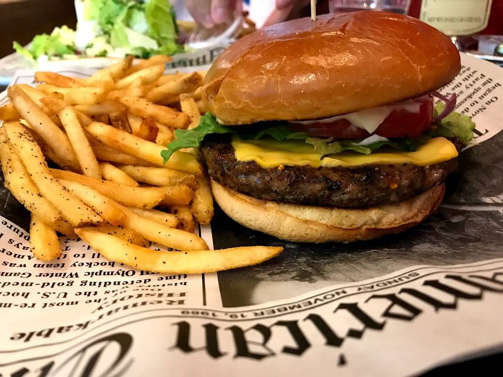 BeeZzee Fresh Food | restaurant | 2807 N Sheffield Ave, Chicago, IL 60657, USA | 7735253570 OR +1 773-525-3570