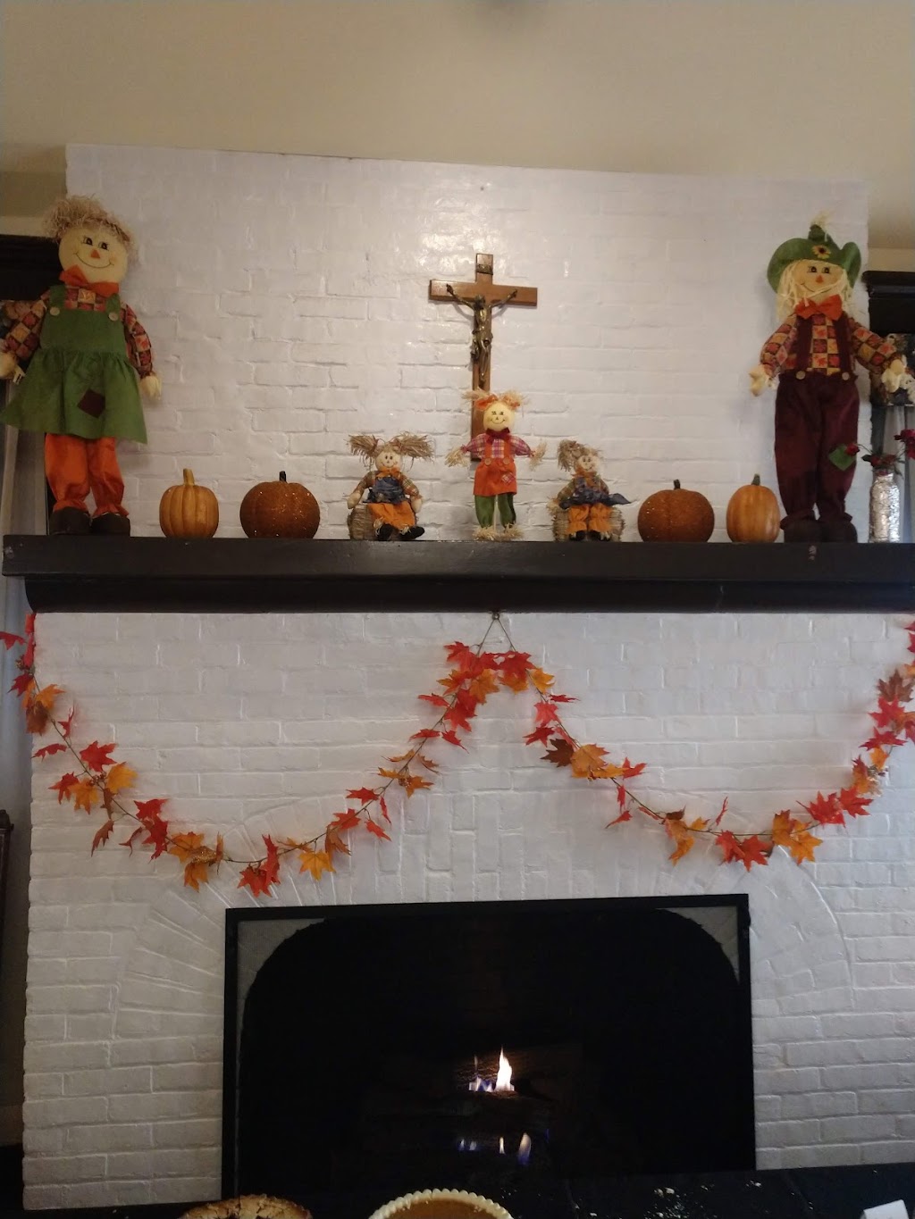 The Columbian Home | restaurant | 1519 Greenleaf St, Allentown, PA 18102, USA | 6104326333 OR +1 610-432-6333