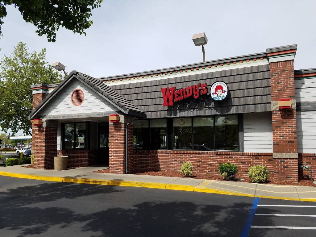 Wendys | restaurant | 1101 Riley St, Folsom, CA 95630, USA | 9169830241 OR +1 916-983-0241