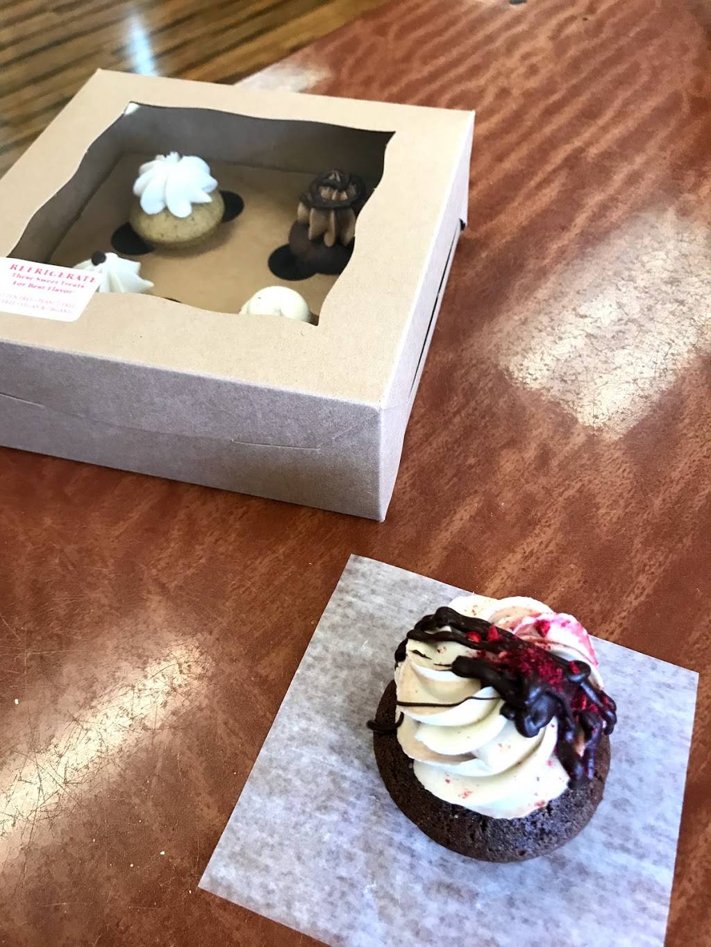 The Sweet Beet | bakery | 498 Salmon Brook St, Granby, CT 06035, USA | 8606532338 OR +1 860-653-2338