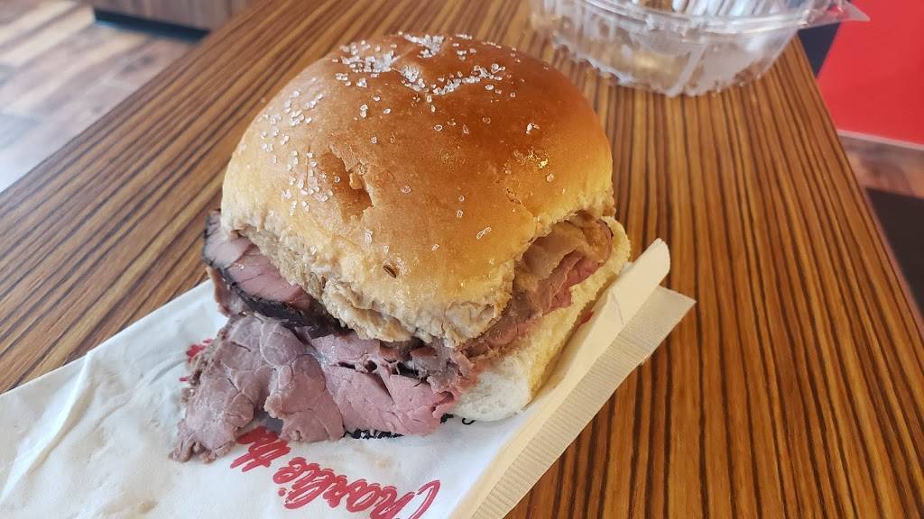 Charlie The Butchers Carvery | restaurant | 770 Elmwood Ave Ste. A, Buffalo, NY 14222, USA | 7168852333 OR +1 716-885-2333