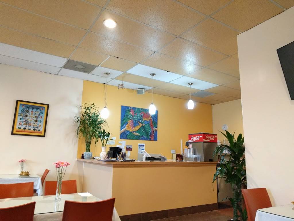 Trendy Thai | restaurant | 16030 Arrow Hwy, Irwindale, CA 91706, USA | 6268149838 OR +1 626-814-9838