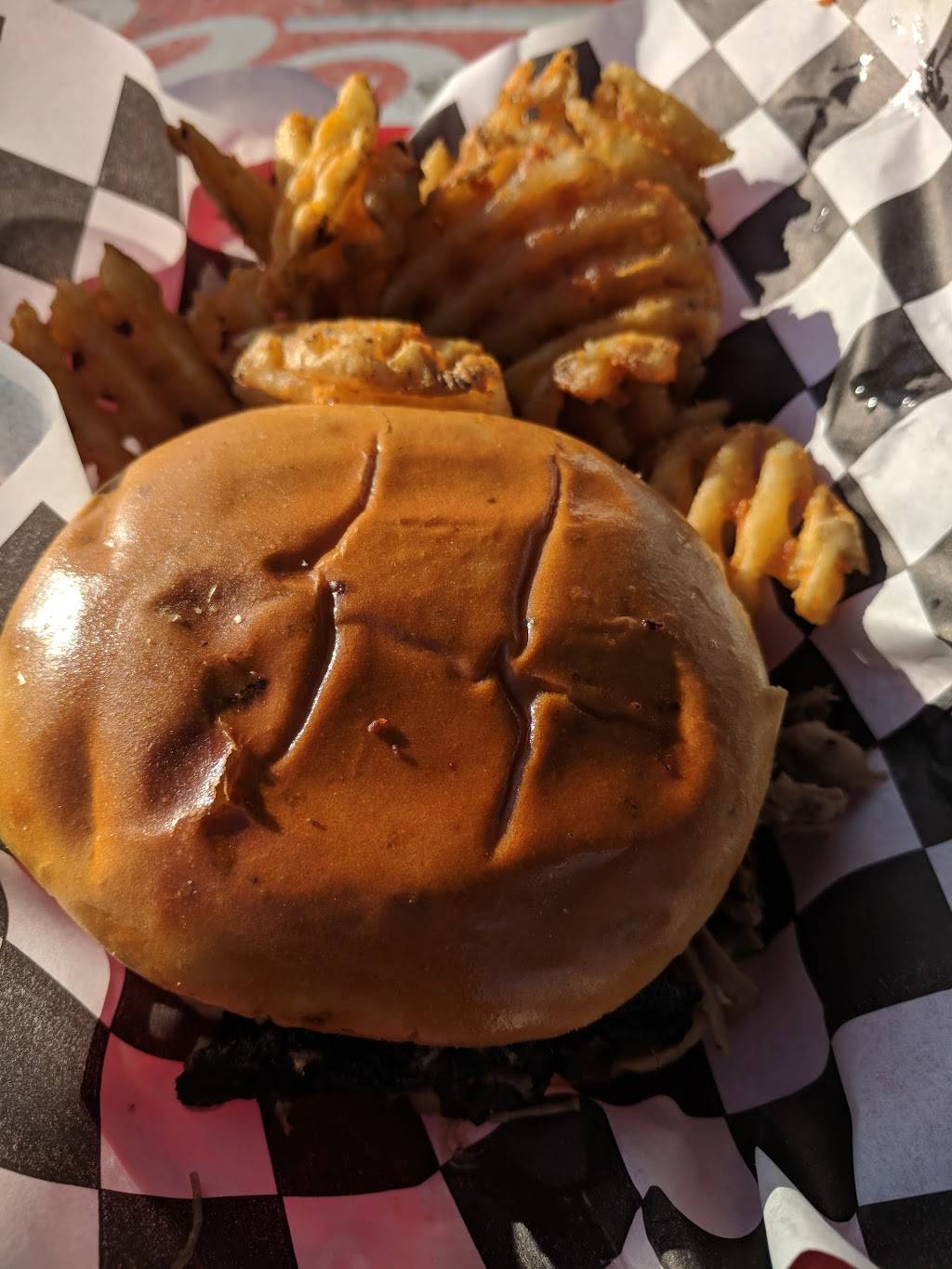 Willies Joint BAR and BBQ | restaurant | 824 Main St, Buda, TX 78610, USA | 5122950483 OR +1 512-295-0483