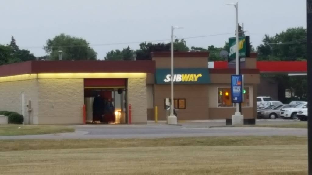 Subway | restaurant | 720 N Main St, Perry, MI 48872, USA | 5176251289 OR +1 517-625-1289