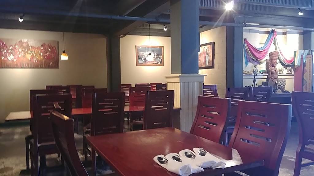 Bangkok Royal | restaurant | 215 S University Parks Dr, Waco, TX 76701, USA | 2547572741 OR +1 254-757-2741