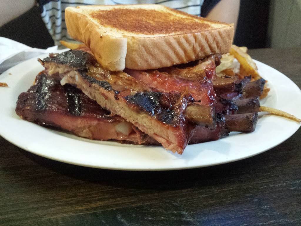 Dieter Brothers Restaurant | restaurant | 401 US-82, Lindsay, TX 76250, USA | 9406655253 OR +1 940-665-5253