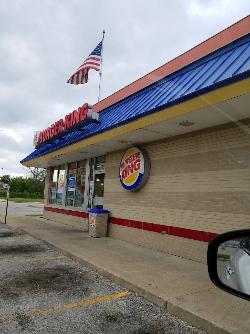 Burger King | restaurant | 49 W Lake St, Maywood, IL 60153, USA | 7083451501 OR +1 708-345-1501