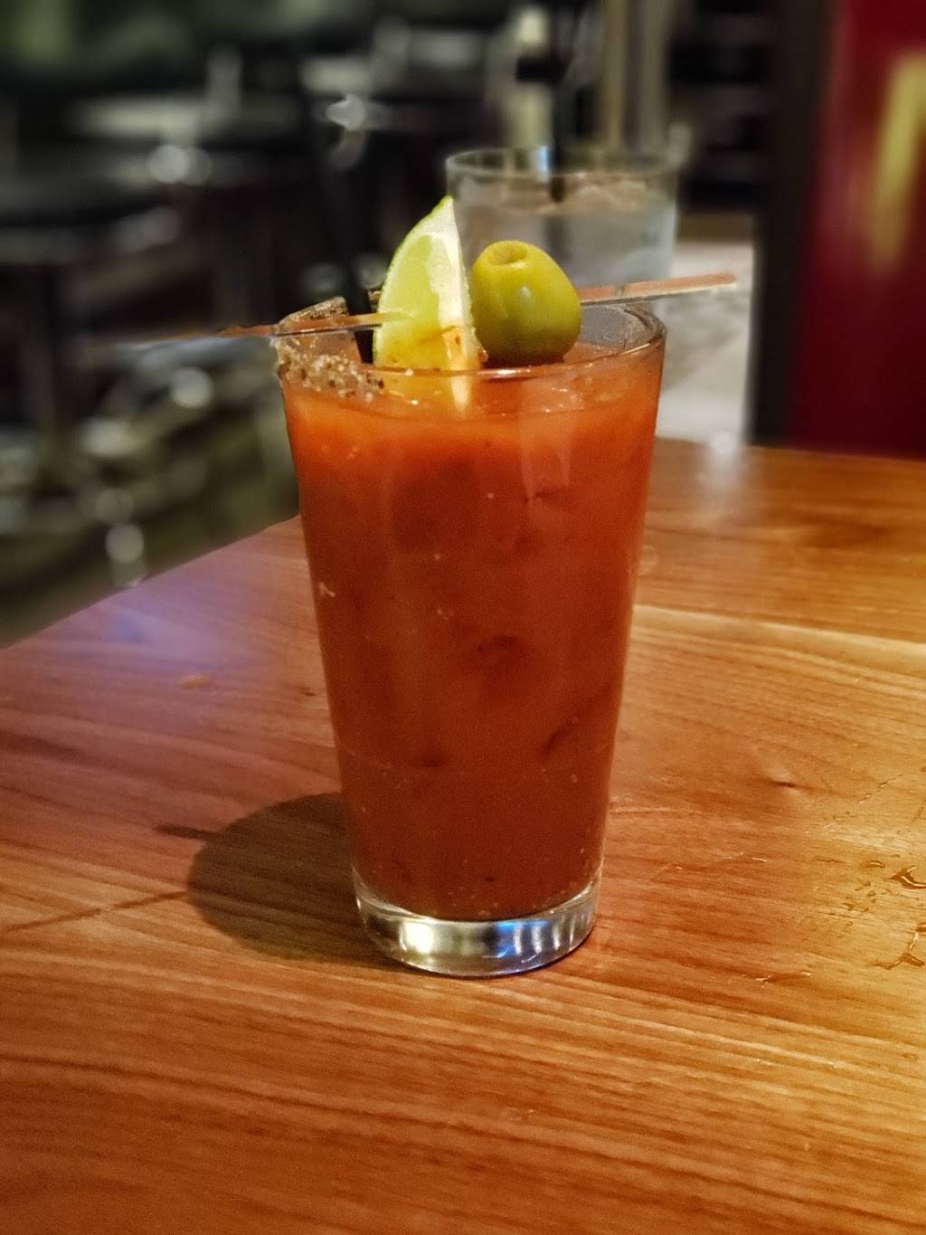 Cap City Fine Diner and Bar | restaurant | 6644 Riverside Dr, Dublin, OH 43017, USA | 6148897865 OR +1 614-889-7865