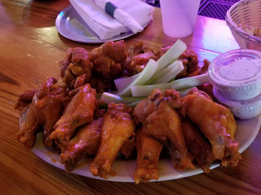 Yak-Zies Wrigleyville | restaurant | 3710 N Clark St, Chicago, IL 60613, USA | 7735259200 OR +1 773-525-9200