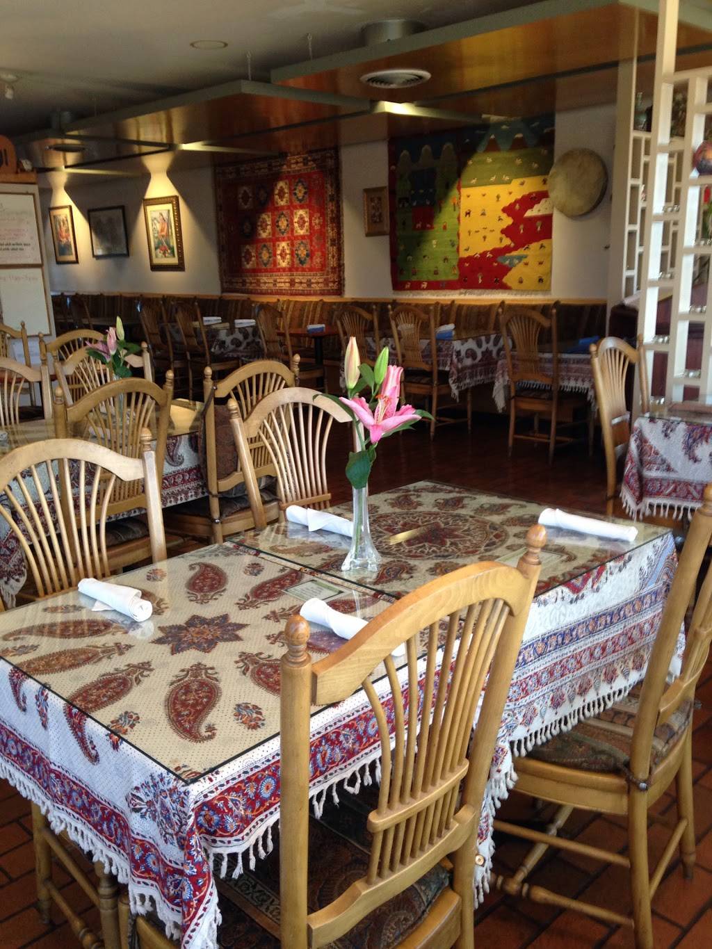 Persian Garden Cafe | restaurant | 1335 W Thomas Rd, Phoenix, AZ 85013, USA | 6022631915 OR +1 602-263-1915