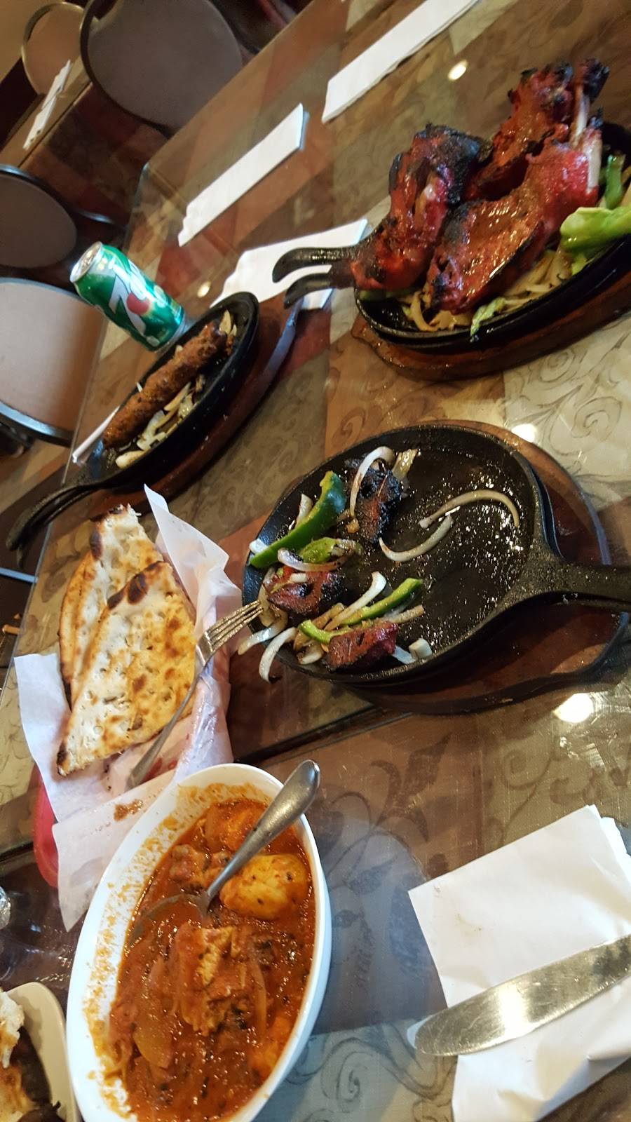 Shans Grill | restaurant | 1910 N Rand Rd, Palatine, IL 60074, USA | 8473581900 OR +1 847-358-1900