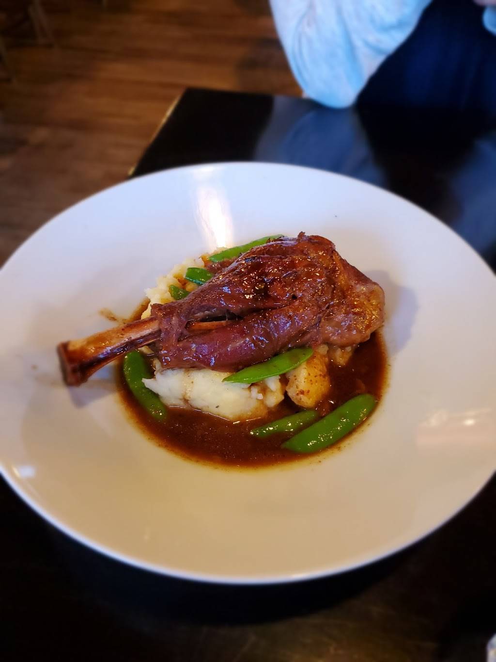 Veta Wine and Pasta Bar | restaurant | 745 Fanshawe Park Rd W, London, ON N6G 5B4, Canada | 5194741111 OR +1 519-474-1111