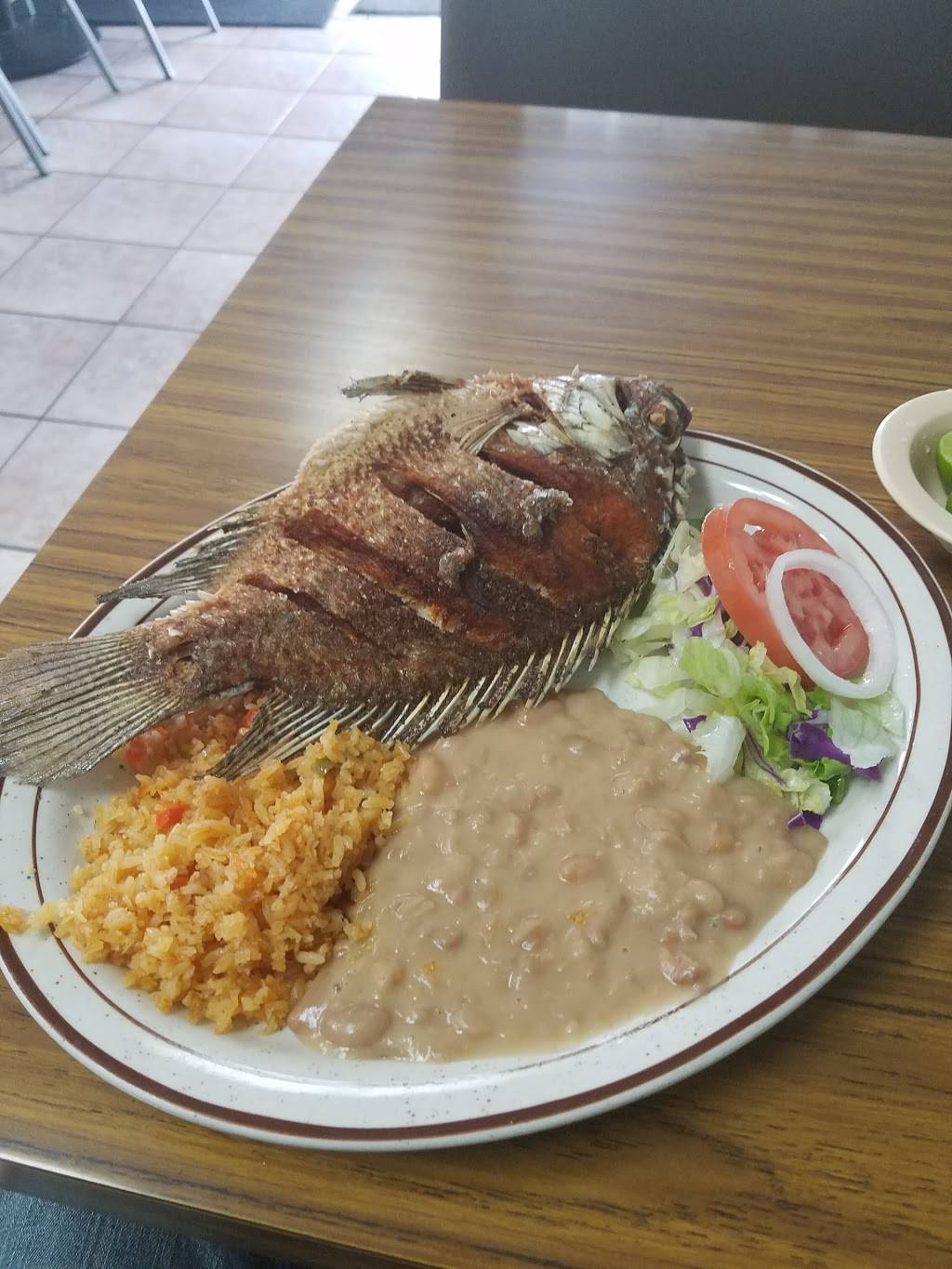 Mariscos Miramar | restaurant | 14236 Bellflower Blvd, Bellflower, CA 90706, USA | 5628677002 OR +1 562-867-7002