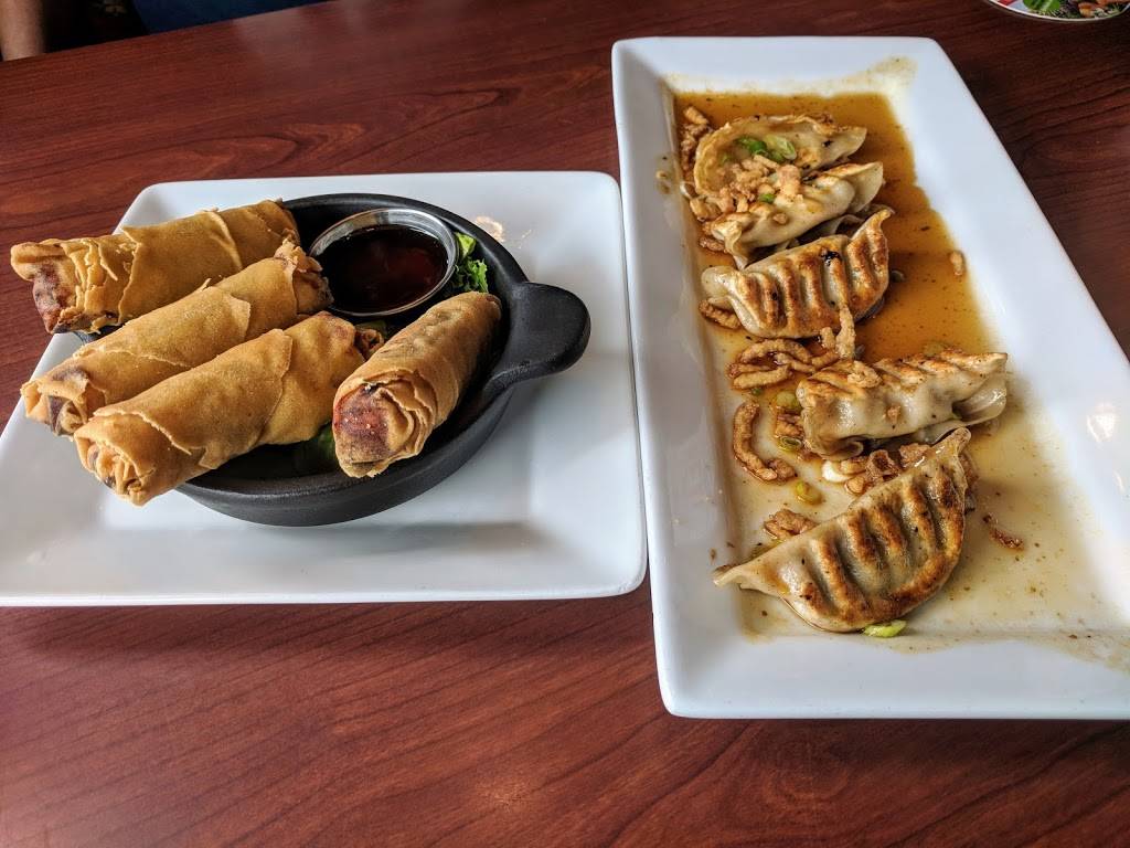 Ruby Tuesday | restaurant | 5 Walton Dr, Brewer, ME 04412, USA | 2079898953 OR +1 207-989-8953