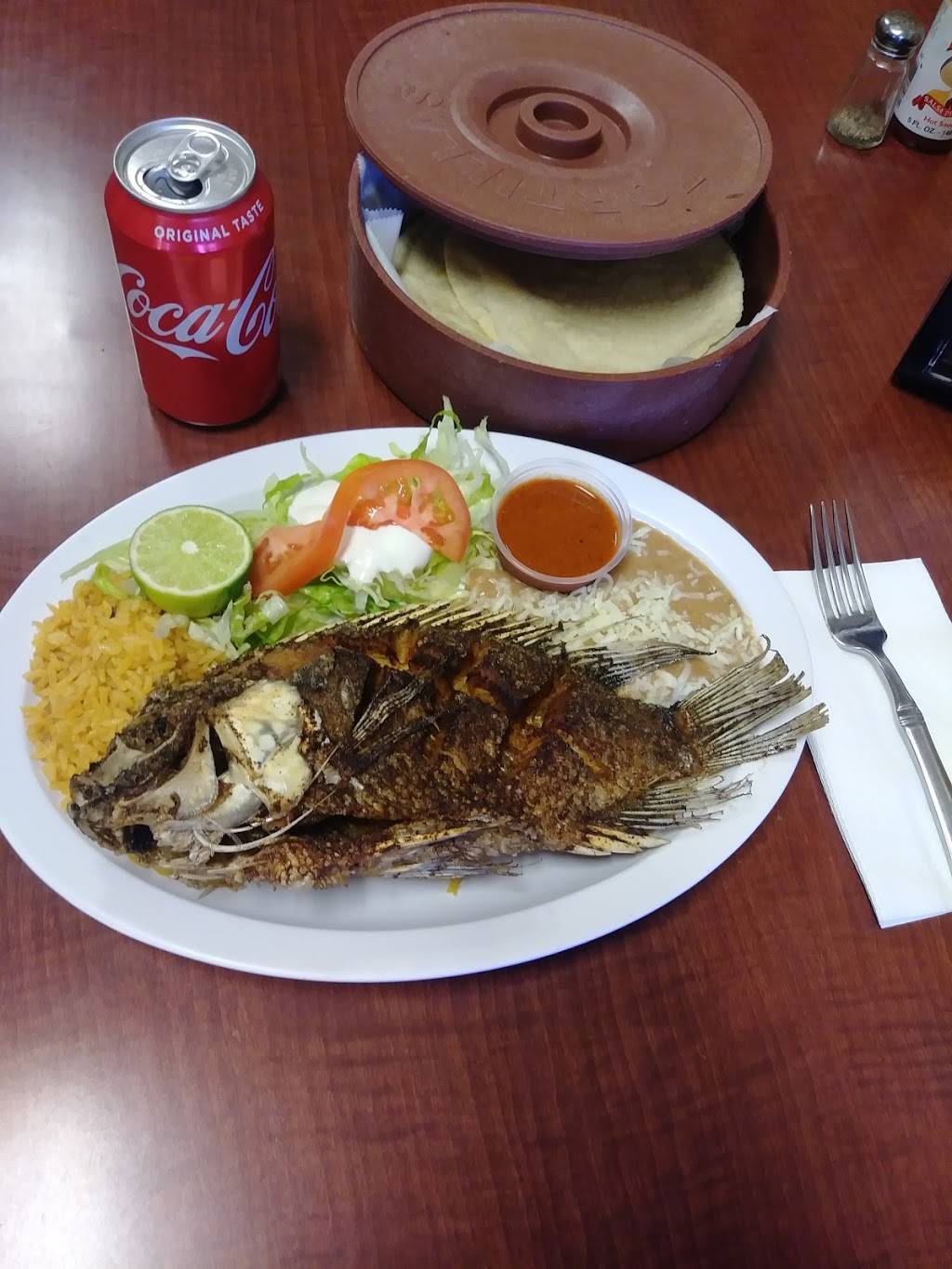 Taqueria El Grullense | restaurant | 2135 Willow Pass Rd, Bay Point, CA 94565, USA | 9254587603 OR +1 925-458-7603