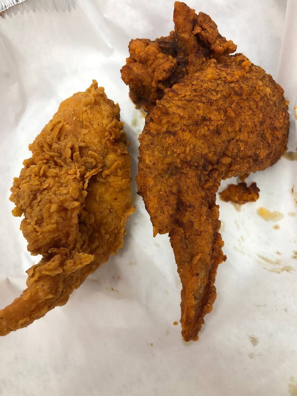 Entrees Hot Chicken & Gourmet Butter Burgers | restaurant | 2100 Candler Rd B, Decatur, GA 30032, USA | 4043434642 OR +1 404-343-4642