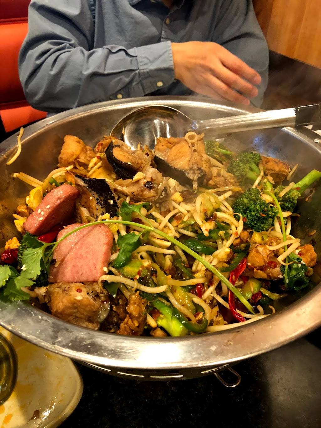 Sizzling Pot King | restaurant | 122 S Sunnyvale Ave, Sunnyvale, CA 94086, USA | 4084819983 OR +1 408-481-9983