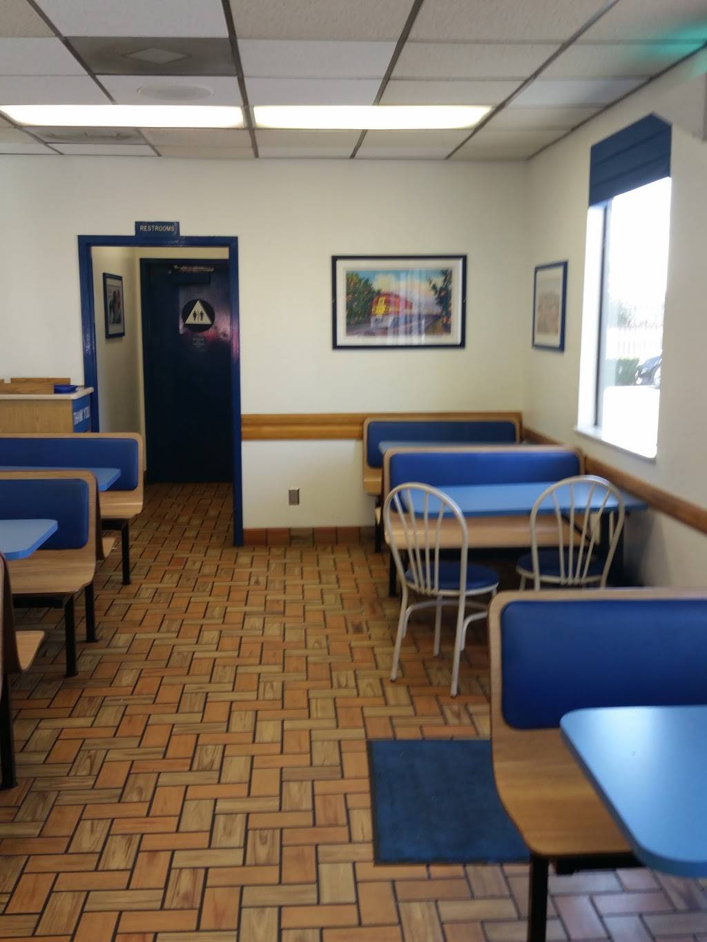 Bakers Drive-Thru | restaurant | 1791 N Mt Vernon Ave, Colton, CA 92324, USA | 9098845233 OR +1 909-884-5233