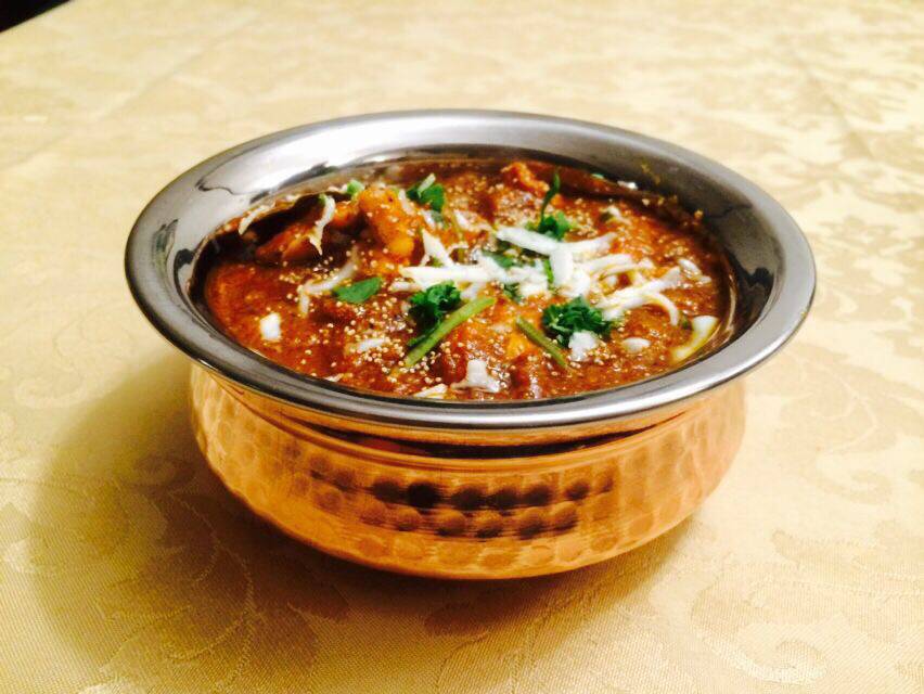 Royal India | restaurant | 15 Rue Paiement, Sainte-Geneviève, QC H9H 2S6, Canada | 5146266664 OR +1 514-626-6664