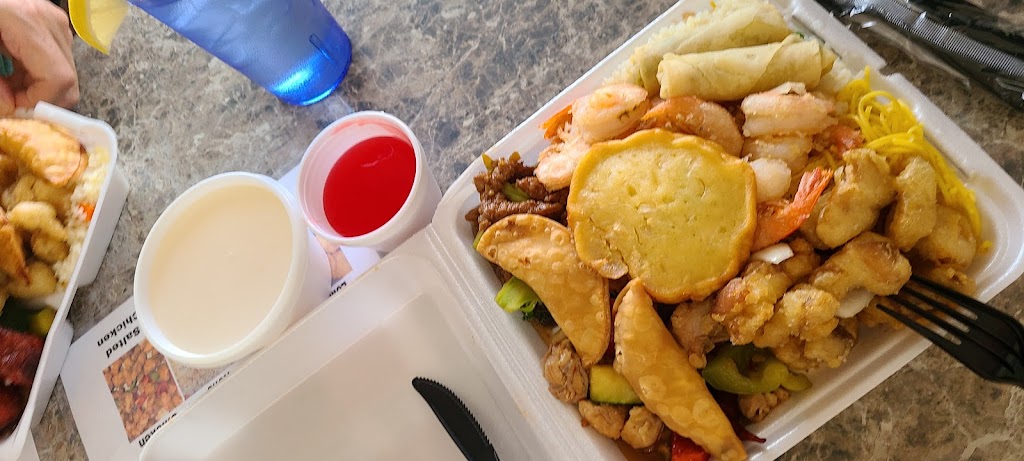 Little Moon | restaurant | 1217 Grand Ave, Las Vegas, NM 87701, USA | 5054250939 OR +1 505-425-0939