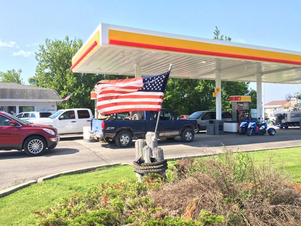 Pier 23 Convenience Store | restaurant | 2490 E Huron Rd, Au Gres, MI 48703, USA | 9898767856 OR +1 989-876-7856