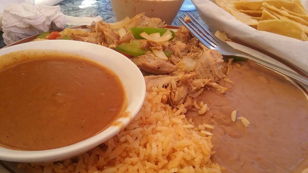 La Paws Restaurant | restaurant | 1128 W Big Bear Blvd, Big Bear, CA 92314, USA | 9095859115 OR +1 909-585-9115