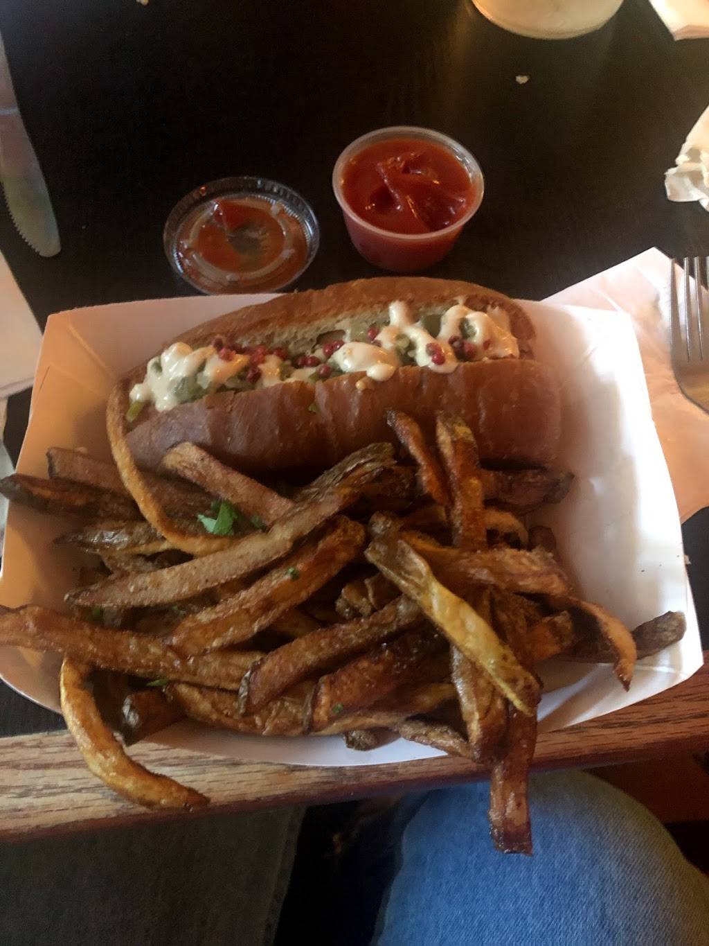 Brillobox | restaurant | 4104 Penn Ave, Pittsburgh, PA 15224, USA | 4126214900 OR +1 412-621-4900